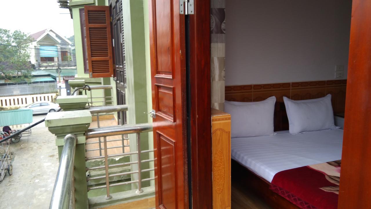 Backpackers Hotel Ha Tinh Bagian luar foto
