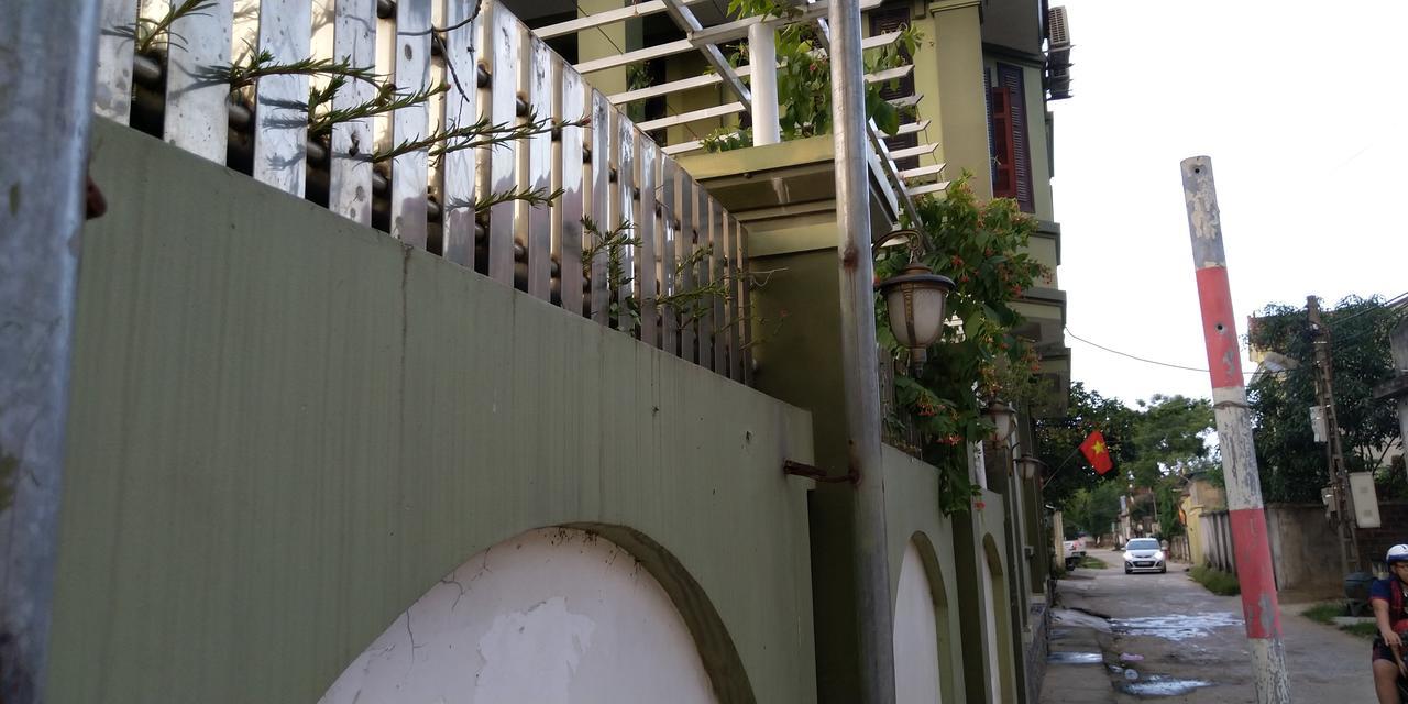 Backpackers Hotel Ha Tinh Bagian luar foto
