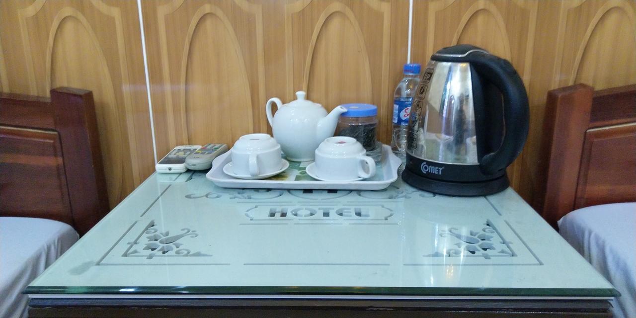 Backpackers Hotel Ha Tinh Bagian luar foto