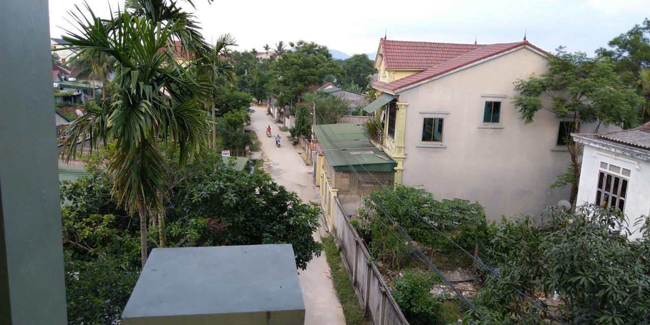 Backpackers Hotel Ha Tinh Bagian luar foto